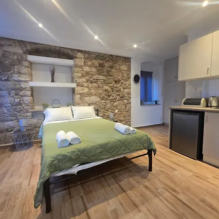 Les De Katerine Apartmán