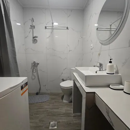Les De Katerine Apartament *